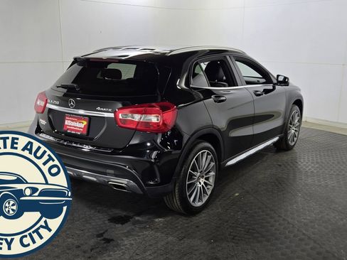 Used 2019 Mercedes-Benz GLA 250 4MATIC image 7