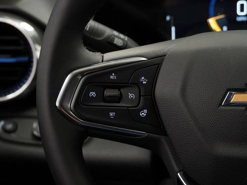 New 2026 Chevrolet Trax LT w/ Driver Confidence Package FWD image 19