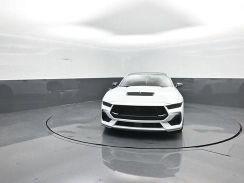 New 2026 Ford Mustang GT w/ GT Performance Package RWD image 3