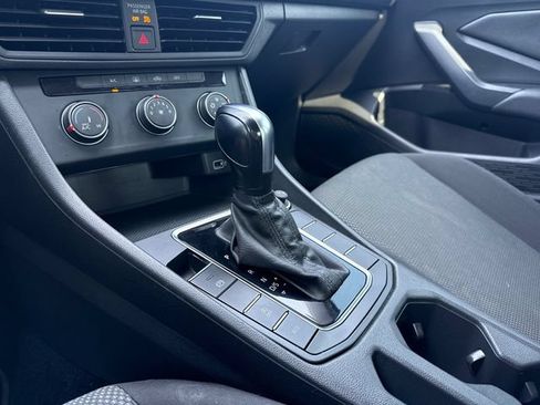 Used 2019 Volkswagen Jetta S FWD image 37