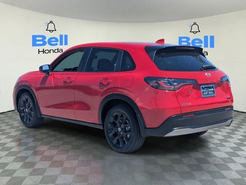 Certified 2023 Honda HR-V Sport image 3