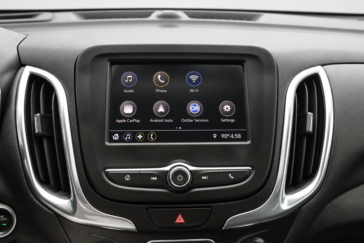 Used 2020 Chevrolet Equinox LT FWD image 34