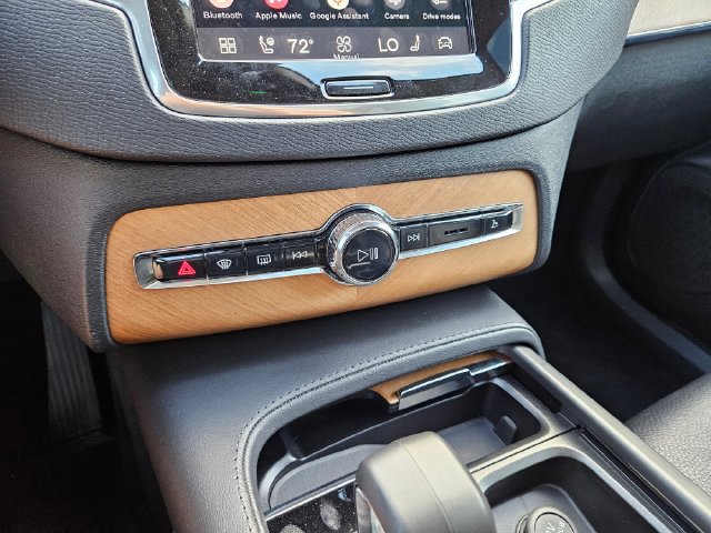 Used 2023 Volvo XC90 B6 Plus w/ Protection Package Premier AWD/4WD image 25