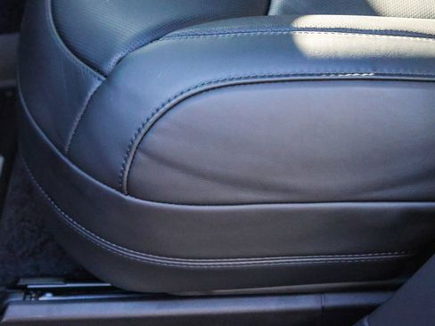 New 2026 Land Rover Range Rover Long Wheelbase SE image 31