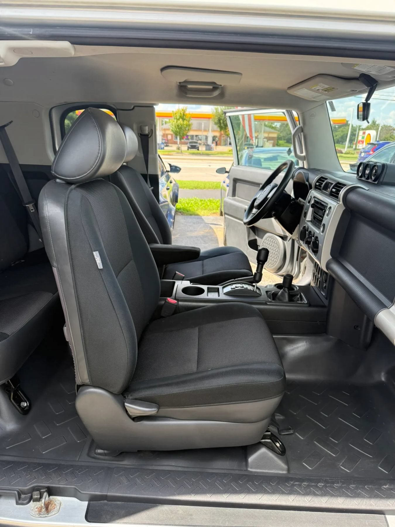 Used 2008 Toyota FJ Cruiser 4WD w/ Convenience Pkg image 25