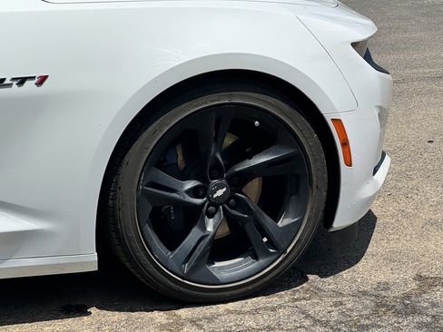 Used 2021 Chevrolet Camaro LT RWD image 21
