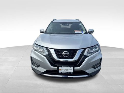 Used 2019 Nissan Rogue SL w/ Premium Package AWD/4WD image 10