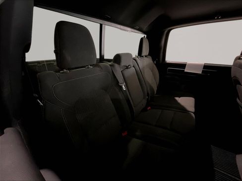 Used 2019 RAM 1500 Big Horn AWD/4WD image 26