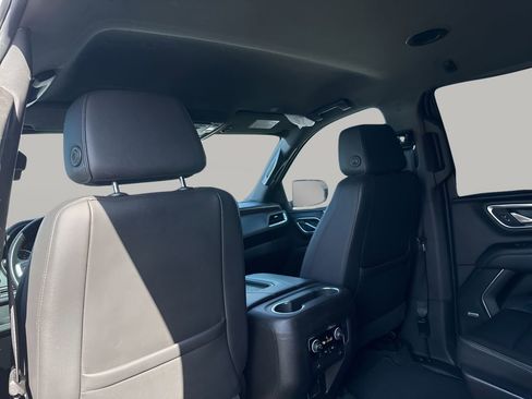 Used 2021 Chevrolet Tahoe LT RWD image 32