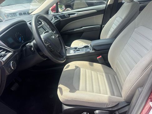 Used 2017 Ford Fusion S FWD image 10