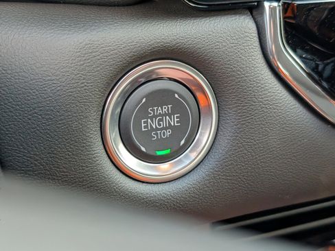 New 2026 GMC Canyon Elevation w/ Convenience Package RWD image 26