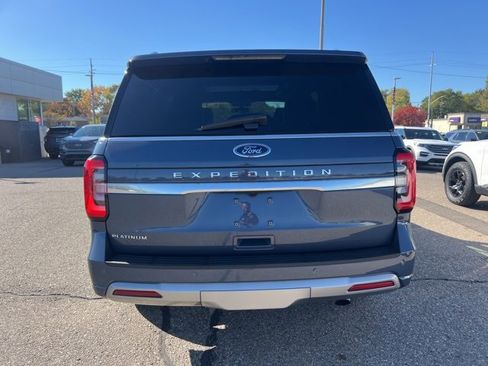 Certified 2022 Ford Expedition Platinum image 5