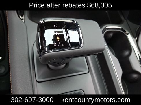 New 2026 GMC Sierra 1500 AT4 w/ Technology Package image 17