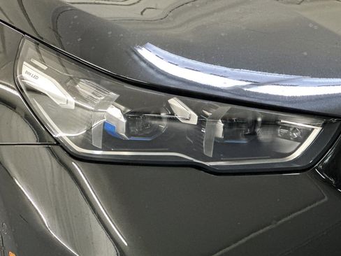 Used 2026 BMW 530i w/ Premium Package image 10