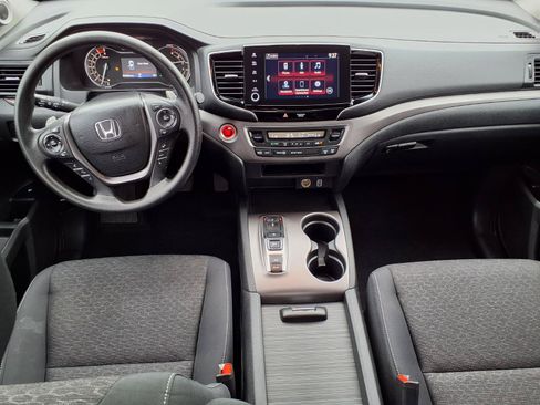 Certified 2023 Honda Ridgeline Sport image 4