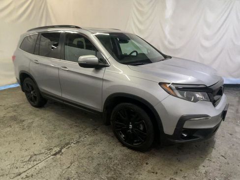 Used 2022 Honda Pilot Special Edition image 2