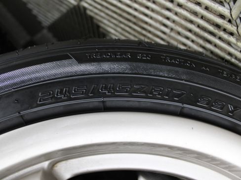 Used 2000 Chevrolet Corvette Hardtop w/ Memory Pkg image 27