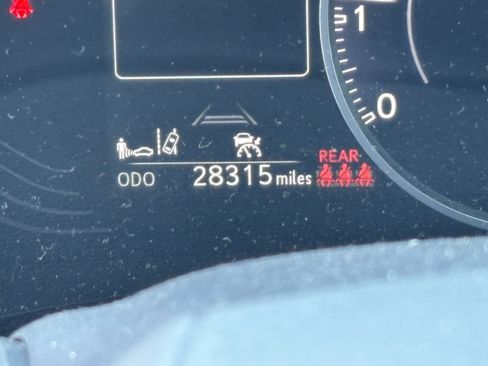 Used 2024 Lexus NX 250 FWD w/ Towing Package (2000 Lbs) image 22