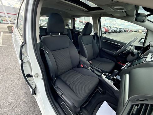 Used 2020 Honda Fit EX image 31