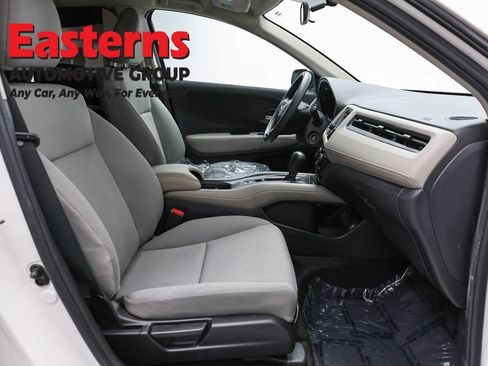 Used 2022 Honda HR-V LX image 21