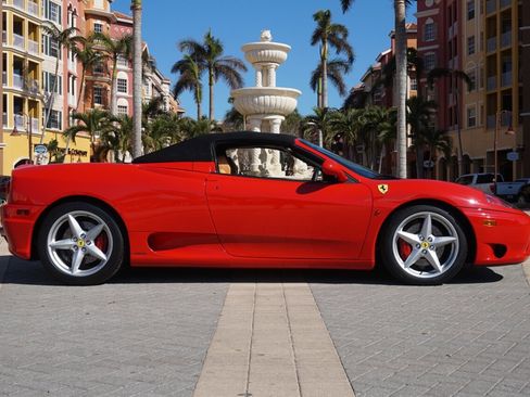 Used 2001 Ferrari 360 Spider image 3