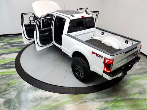 Used 2022 Ford F250 Platinum AWD/4WD image 40