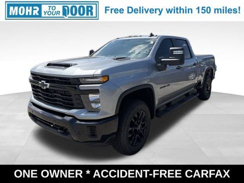 Used 2026 Chevrolet Silverado 2500 Custom w/ Custom Value Package AWD/4WD image 1