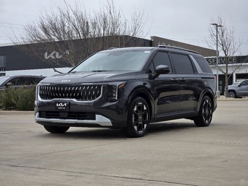 New 2026 Kia Carnival EX image 2