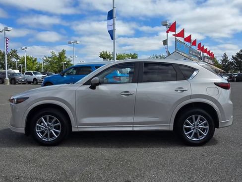 Used 2025 MAZDA CX-5 AWD 2.5 S w/ Preferred Package image 8