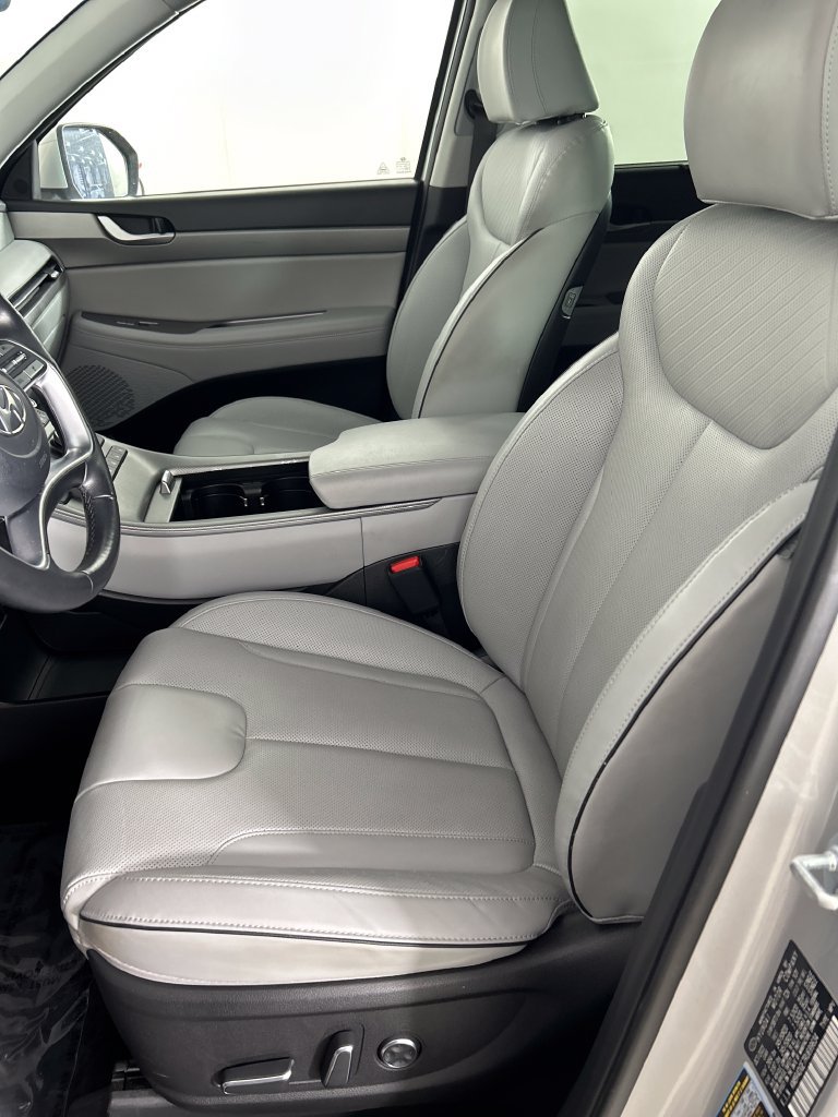 Used 2024 Hyundai Palisade SEL w/ Premium Package AWD/4WD image 12