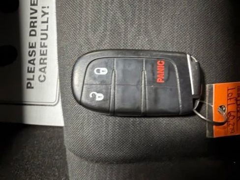 Used 2022 Dodge Durango SXT w/ Anodized Platinum Package AWD/4WD image 46