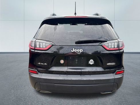 Used 2022 Jeep Cherokee Latitude Lux w/ Sun & Sound Group AWD/4WD image 3
