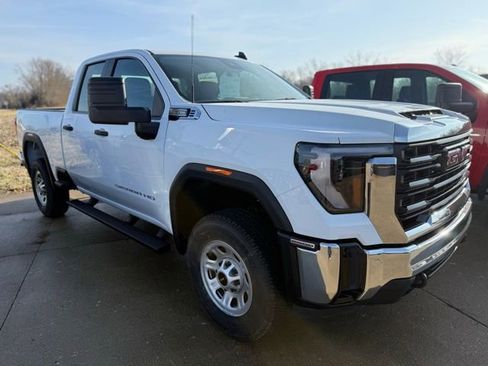 New 2026 GMC Sierra 2500 Pro image 1