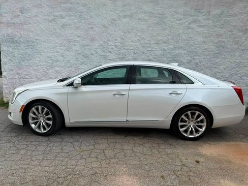 Used 2016 Cadillac XTS Luxury w/ Driver Awareness Package FWD image 3