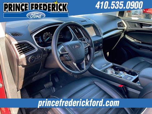 Used 2019 Ford Edge SEL w/ Equipment Group 201A image 13
