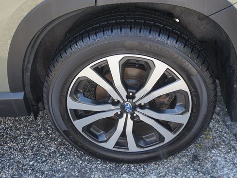 Used 2021 Subaru Forester Limited AWD/4WD image 9