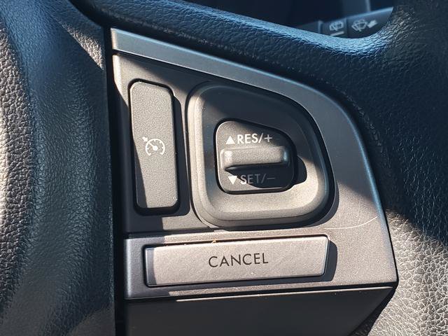 Used 2018 Subaru Forester 2.5i Premium w/ All-Weather Package AWD/4WD image 15