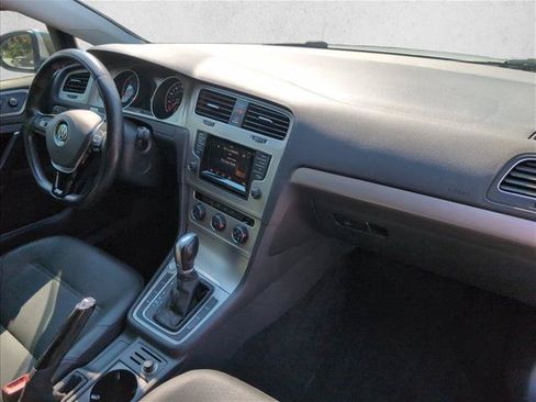 Used 2015 Volkswagen Golf TDI FWD image 23