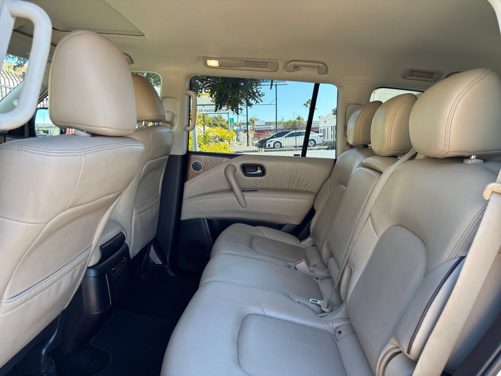 Used 2024 Nissan Armada SL RWD image 28