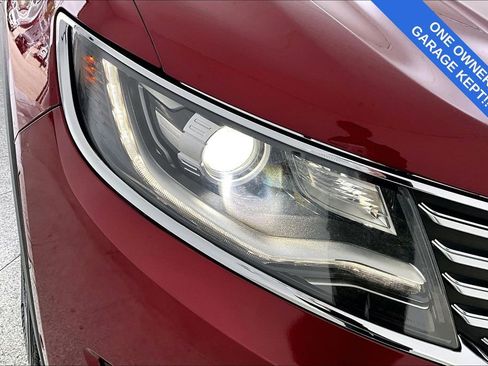 Used 2016 Lincoln MKX Reserve w/ Technology Package image 38
