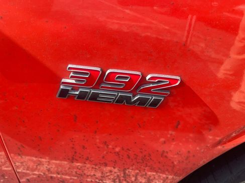 Used 2016 Dodge Challenger SRT RWD image 5