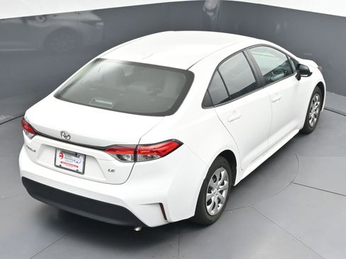 Certified 2024 Toyota Corolla LE image 35