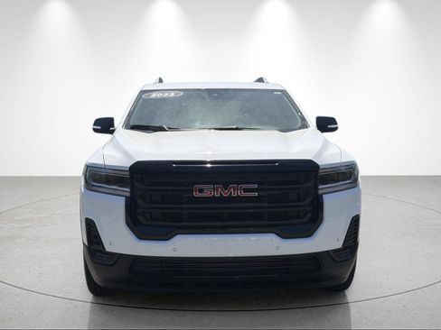 Used 2023 GMC Acadia SLE w/ Driver Convenience Package FWD image 8