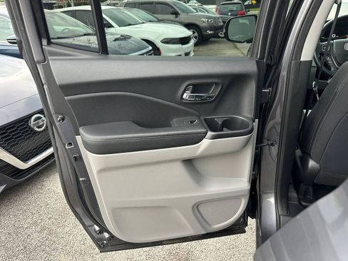 Used 2017 Honda Ridgeline RT image 24
