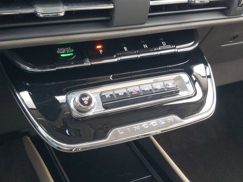 Certified 2024 Lincoln Corsair Premiere w/ Equipment Group 101A image 18