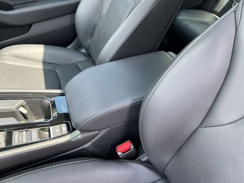 Used 2025 Honda Accord Touring image 19