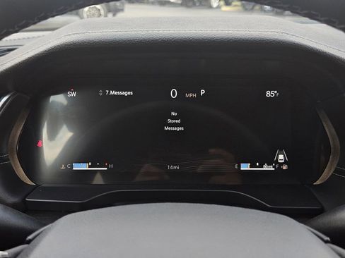 New 2025 Jeep Grand Cherokee L Limited image 17