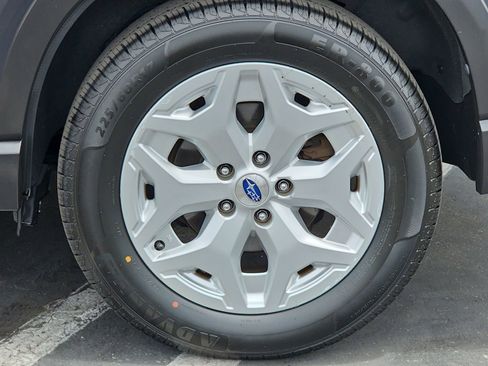 Used 2019 Subaru Forester w/ Popular Package #1 AWD/4WD image 34