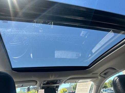 Certified 2025 Toyota Grand Highlander AWD image 22