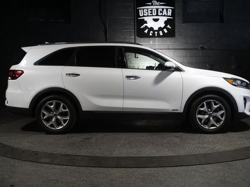 Used 2019 Kia Sorento EX AWD/4WD image 7